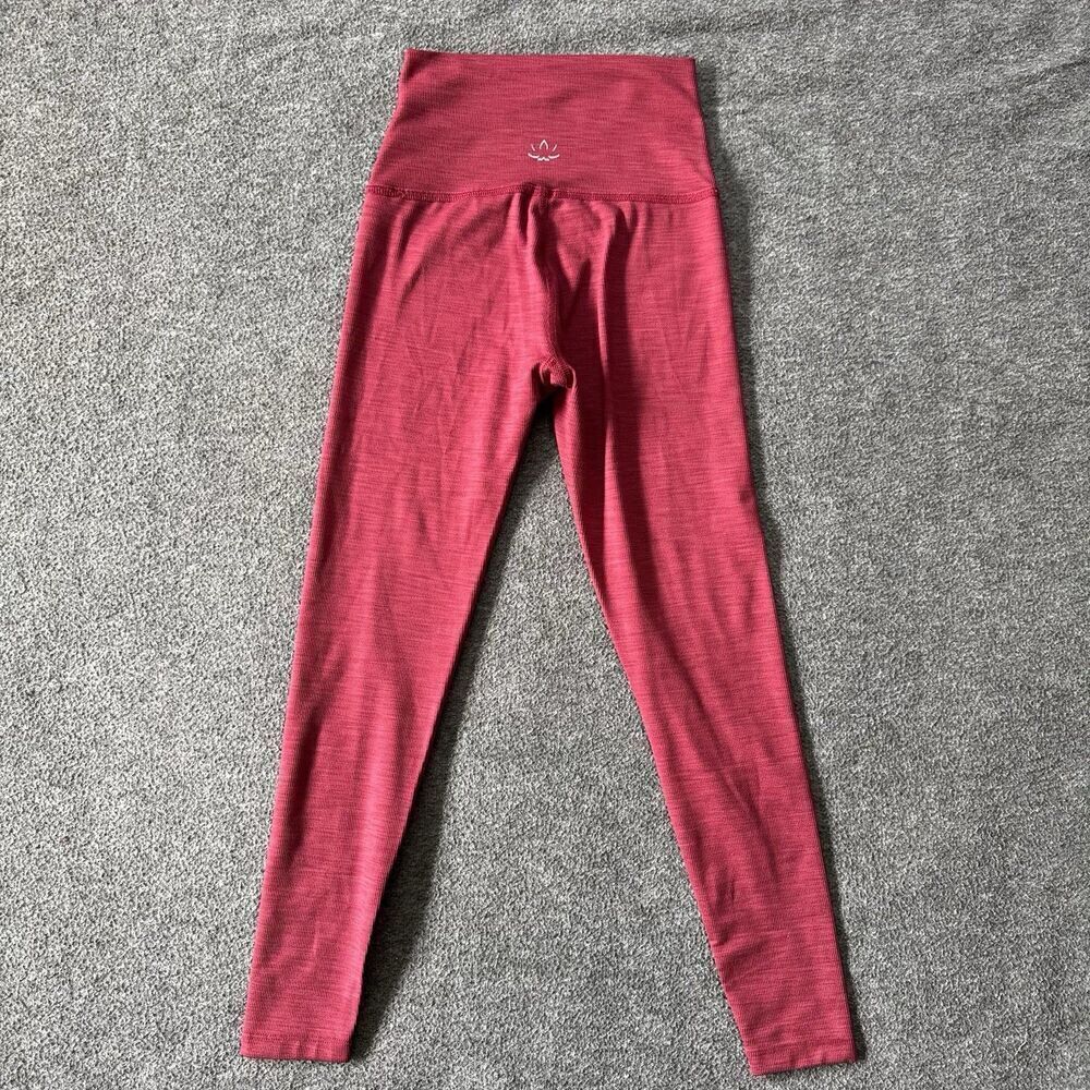 Beyond Yoga ribbed Leggings Red Women’s Size XS Gym Workout 23” inseam - Picture 2 of 7